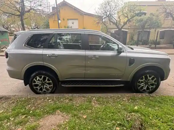 Ford Everest 2.3 Gtdi Ecoboost Titanium 4X4 At 2026 - foto 5