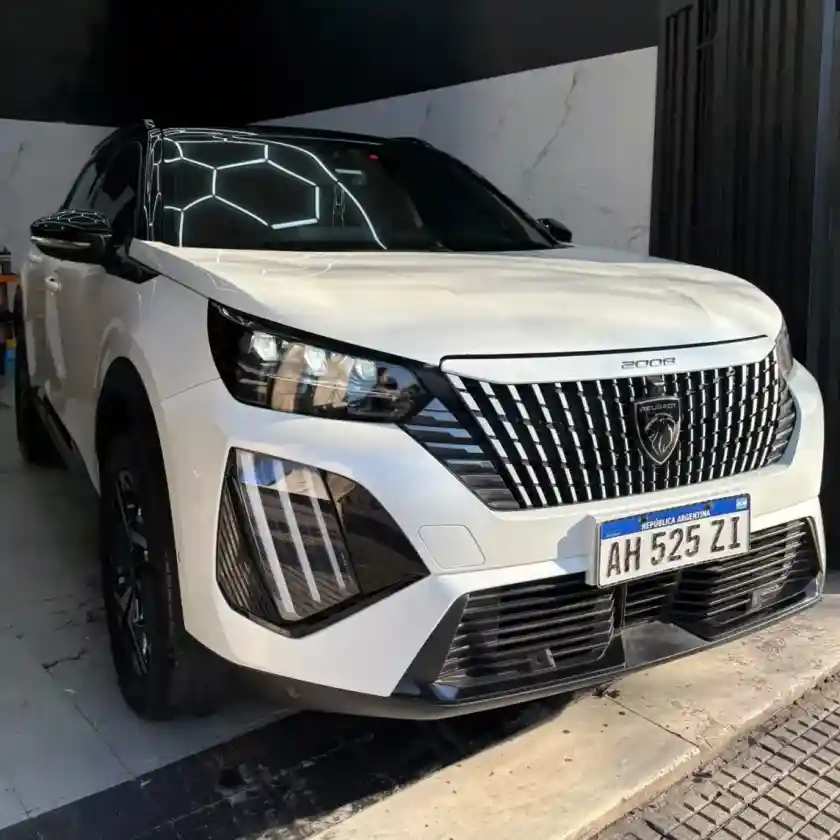 Peugeot 2008 1.0T Gt 2025 - foto 2
