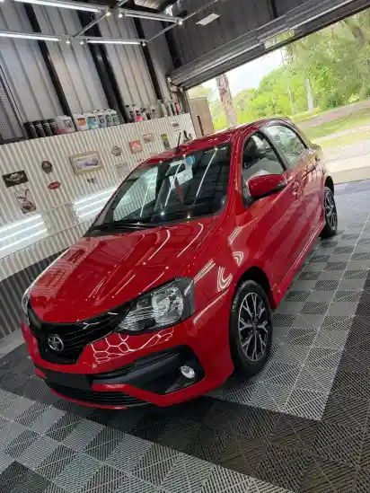 Toyota Etios 1.5 Xls Mt 2019 - foto 1