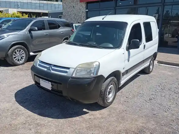 Citroën Berlingo Furgon 1.4 75Cv 2013 - foto 1