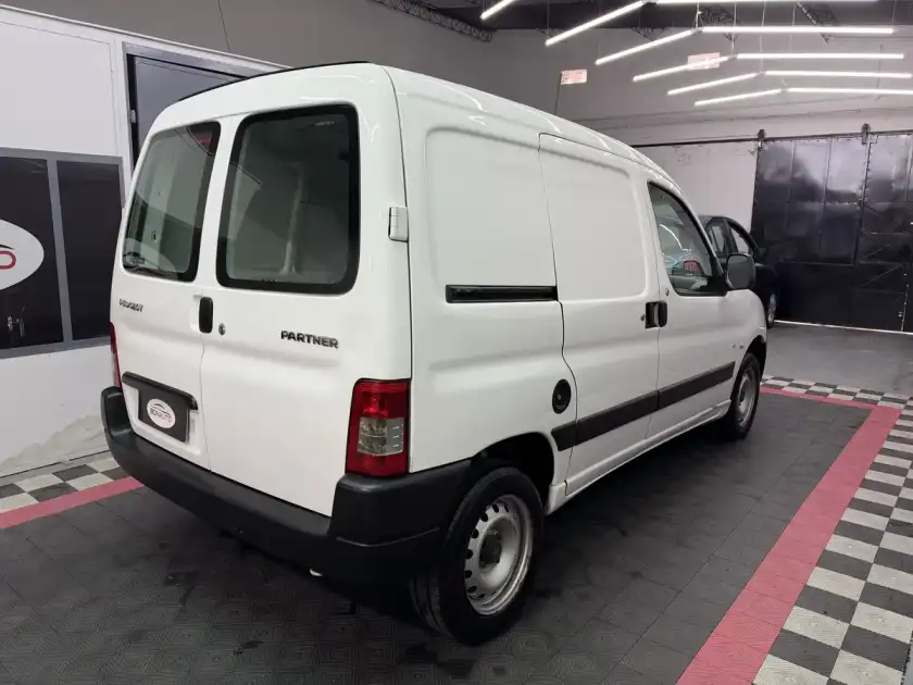 Peugeot Partner 1.6 Hdi Furgon Confort 2016 - foto 4