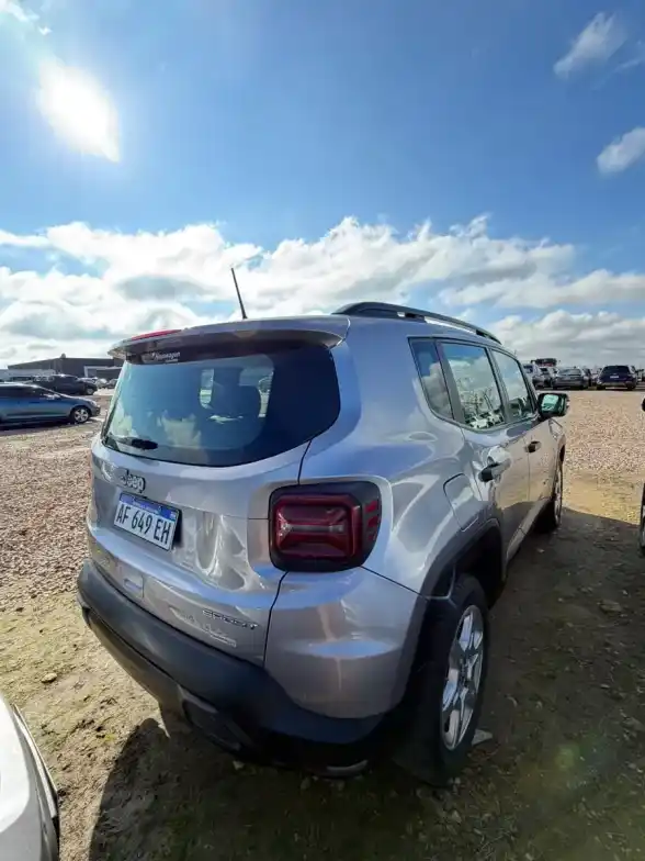 Jeep Renegade 1.8 Sport At Plus 2022 - foto 3