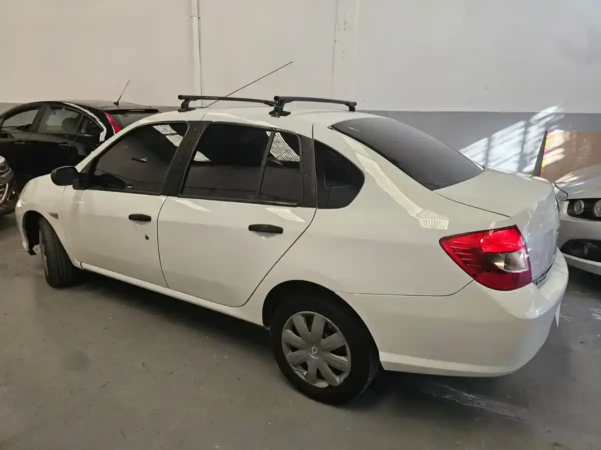 Renault Symbol 1.6 Connection Ii 2012 - foto 5