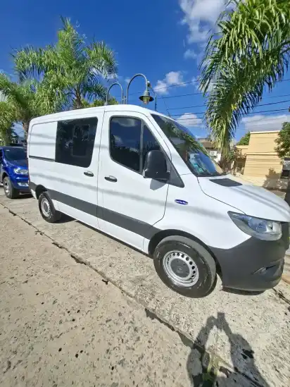 Mercedes-Benz Sprinter 311 Mixta 2023 - foto 3
