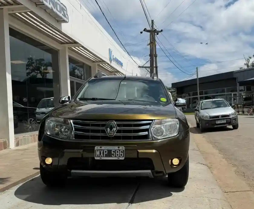 Renault Duster 2.0 4X2 Luxe Nav 138Cv 2013 - foto 2