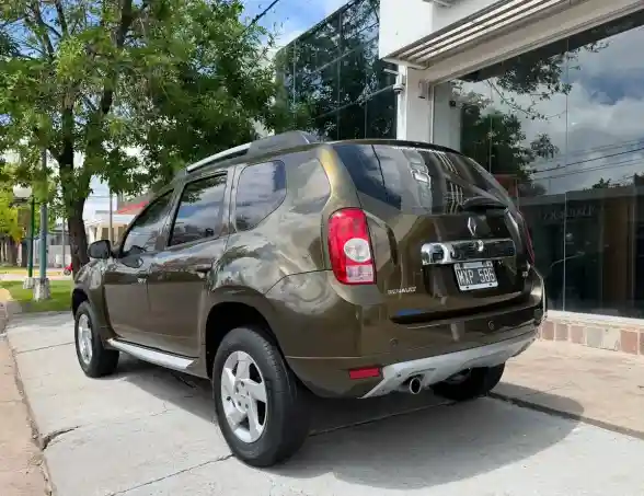 Renault Duster 2.0 4X2 Luxe Nav 138Cv 2013 - foto 4