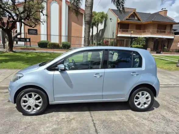 Volkswagen Up! 1.0 High Up! 75Cv 5 P 2016 - foto 2