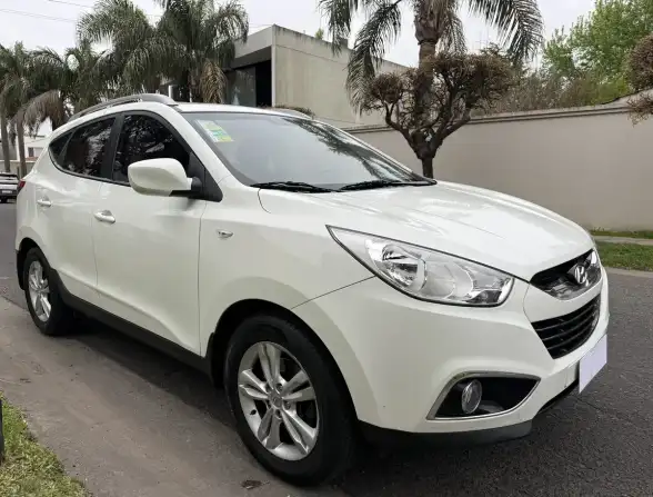 Hyundai Tucson 2.0 Gl 6At 2Wd 2013 - foto 3