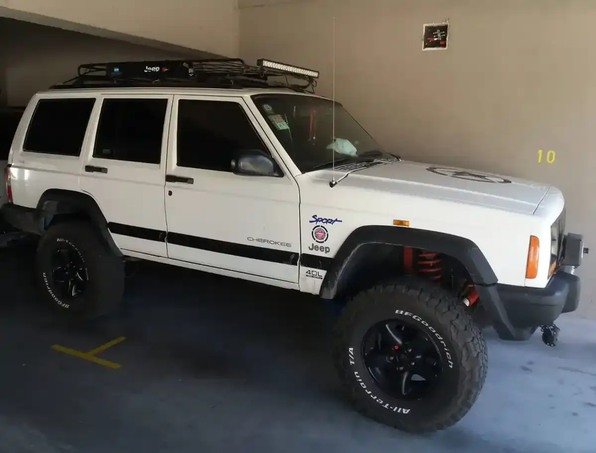 Jeep Cherokee 4.0 Sport 1999 - foto 3
