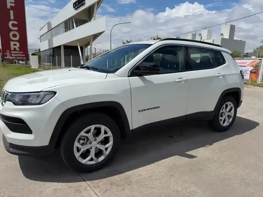 Jeep Compass 1.3 T270 Sport 4X2 At6 2026 - foto 1