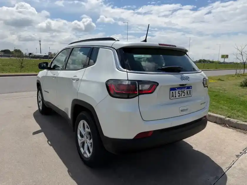 Jeep Compass 1.3 T270 Sport 4X2 At6 2026 - foto 2