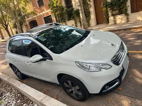 Peugeot 2008 1.6 Feline 2018 - foto 3