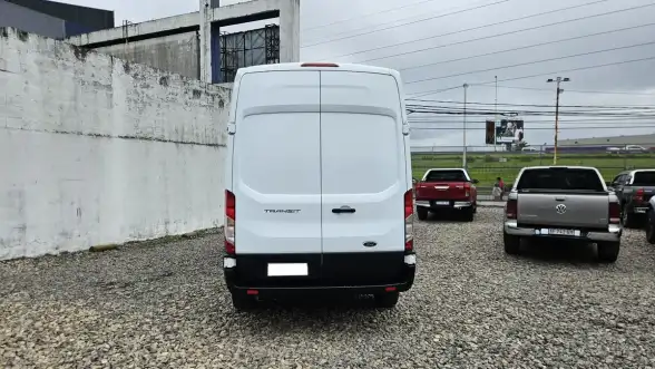 Ford Transit 2.2 Furgon Largo Te 2023 - foto 4