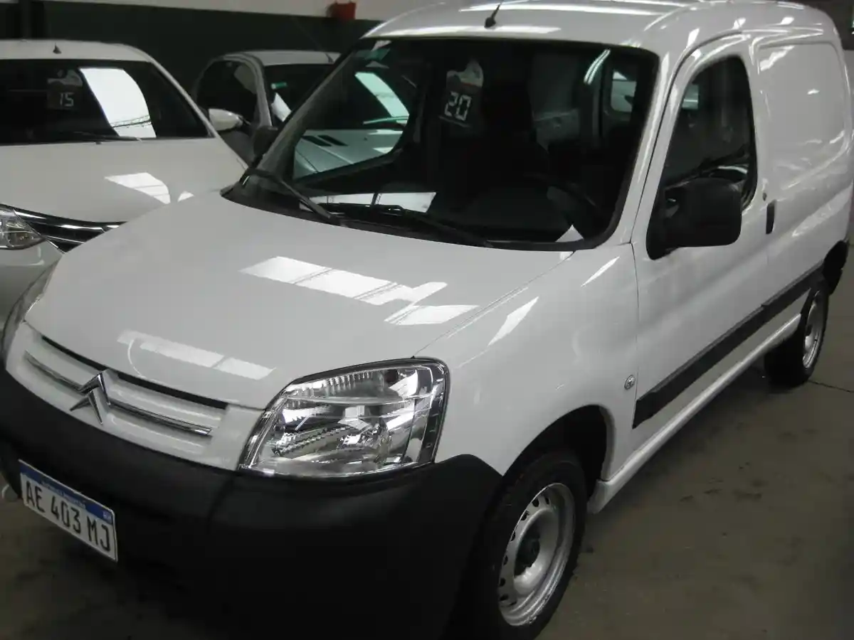 Citroën Berlingo Furgon 1.6 Hdi 92 Bussines 2020 - foto 3