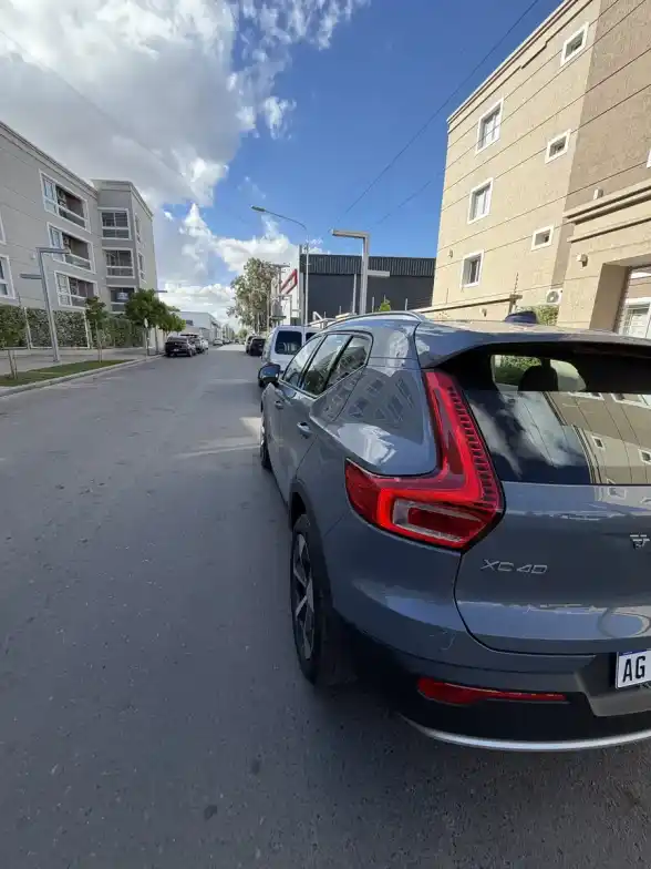 Volvo Xc40 2.0 Mhev B4 Plus Fwd 2024 - foto 5