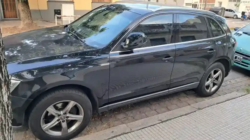 Audi Q5 2.0 T. Fsi Quattro 2011 - foto 2
