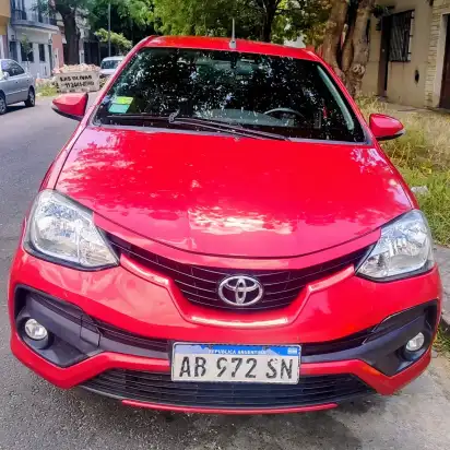 Toyota Etios 1.5 Xls 2017 - foto 1