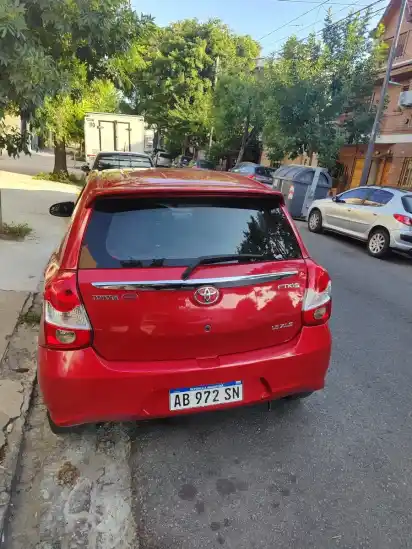 Toyota Etios 1.5 Xls 2017 - foto 2