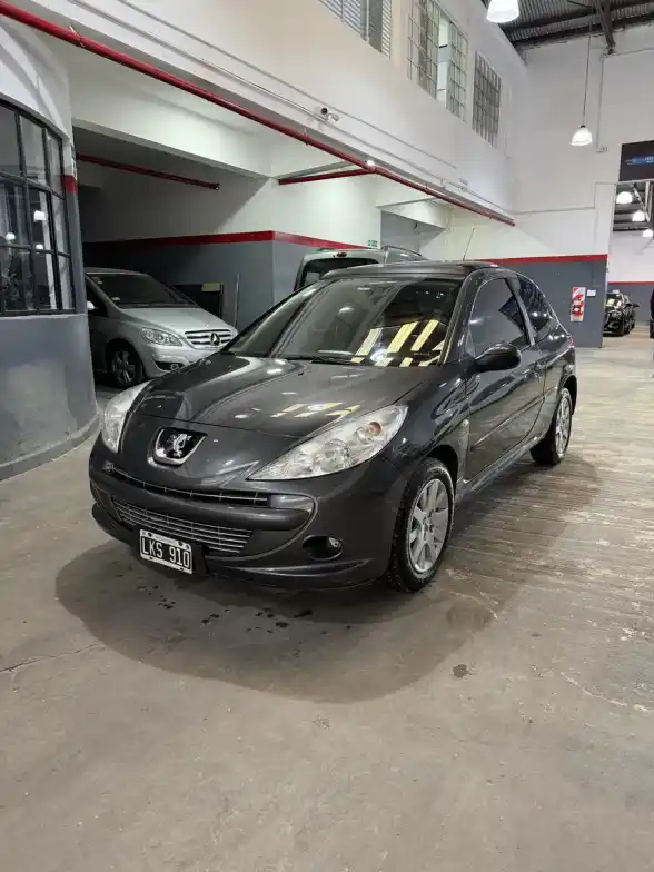 Peugeot 207 1.6 Xt 2012 - foto 1