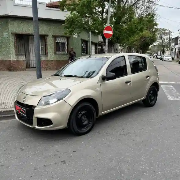 Renault Sandero 1.6 Authentique Pack I 90Cv 2013 - foto 1