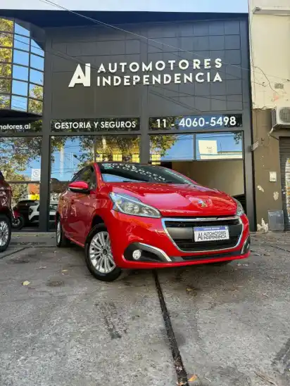 Peugeot 208 1.6 Allure Nav Tiptronic 2019 - foto 1