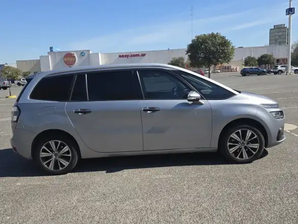 Citroën Grand C4 Picasso 1.6 Thp Shine 165Cv 2017 - foto 1