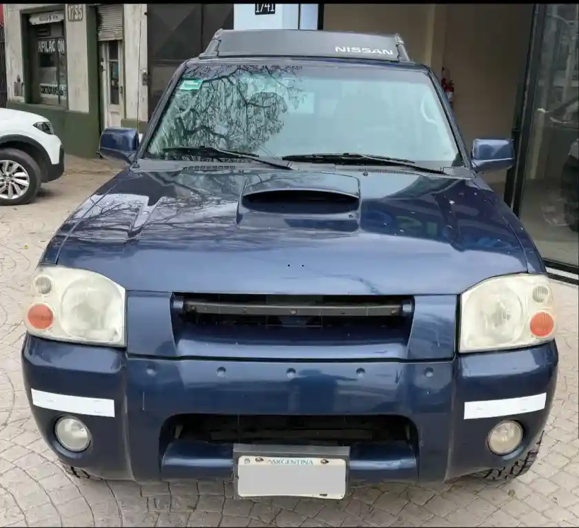 Nissan Frontier 2.8 D/C 4X4 Se 2005 - foto 2