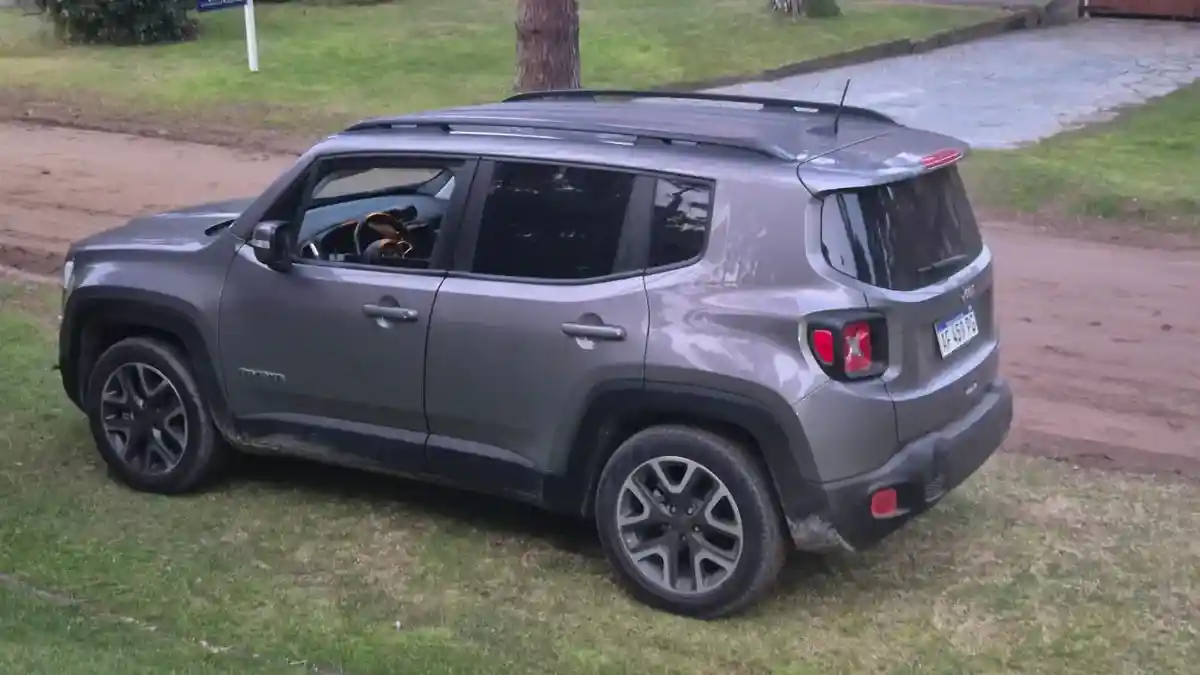 Jeep Renegade 1.8 Longitude At6 2022 - foto 2