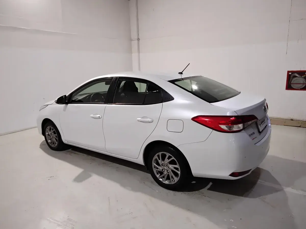 Toyota Yaris 1.5 4 Ptas Xls L/22 2022 - foto 4