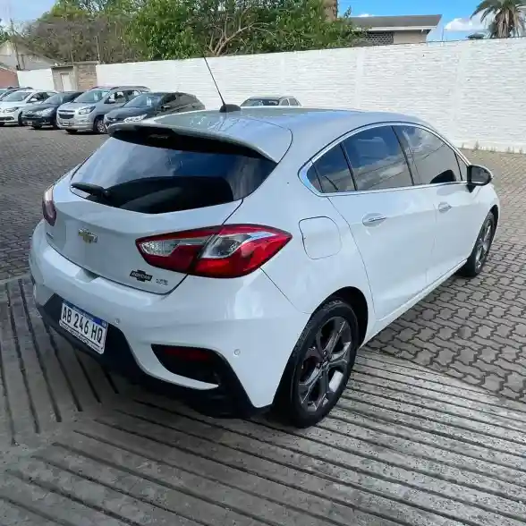 Chevrolet Cruze Ii 1.4 Ltz At 153Cv 2017 - foto 4