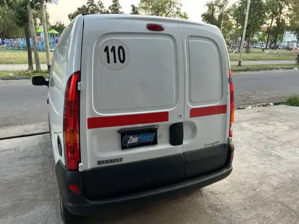 Renault Kangoo 1.6 2 Furgon Confort Aa Da Svt 1Plc 2013 - foto 4