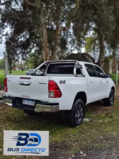 Toyota Hilux 2.8 D/Cab 4X4 D 2025 - foto 5