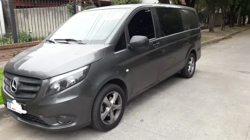 Mercedes-Benz Vito 1.6 111 Cdi Furgon Mixto Aa 114Cv 2019 - foto 1
