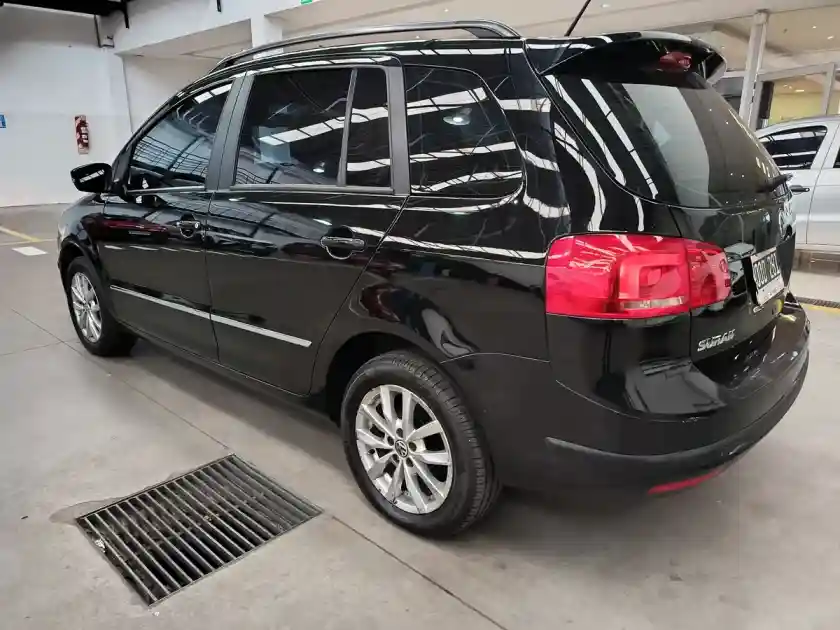 Volkswagen Suran 1.6 Imotion Highline 110Cv 2014 - foto 3