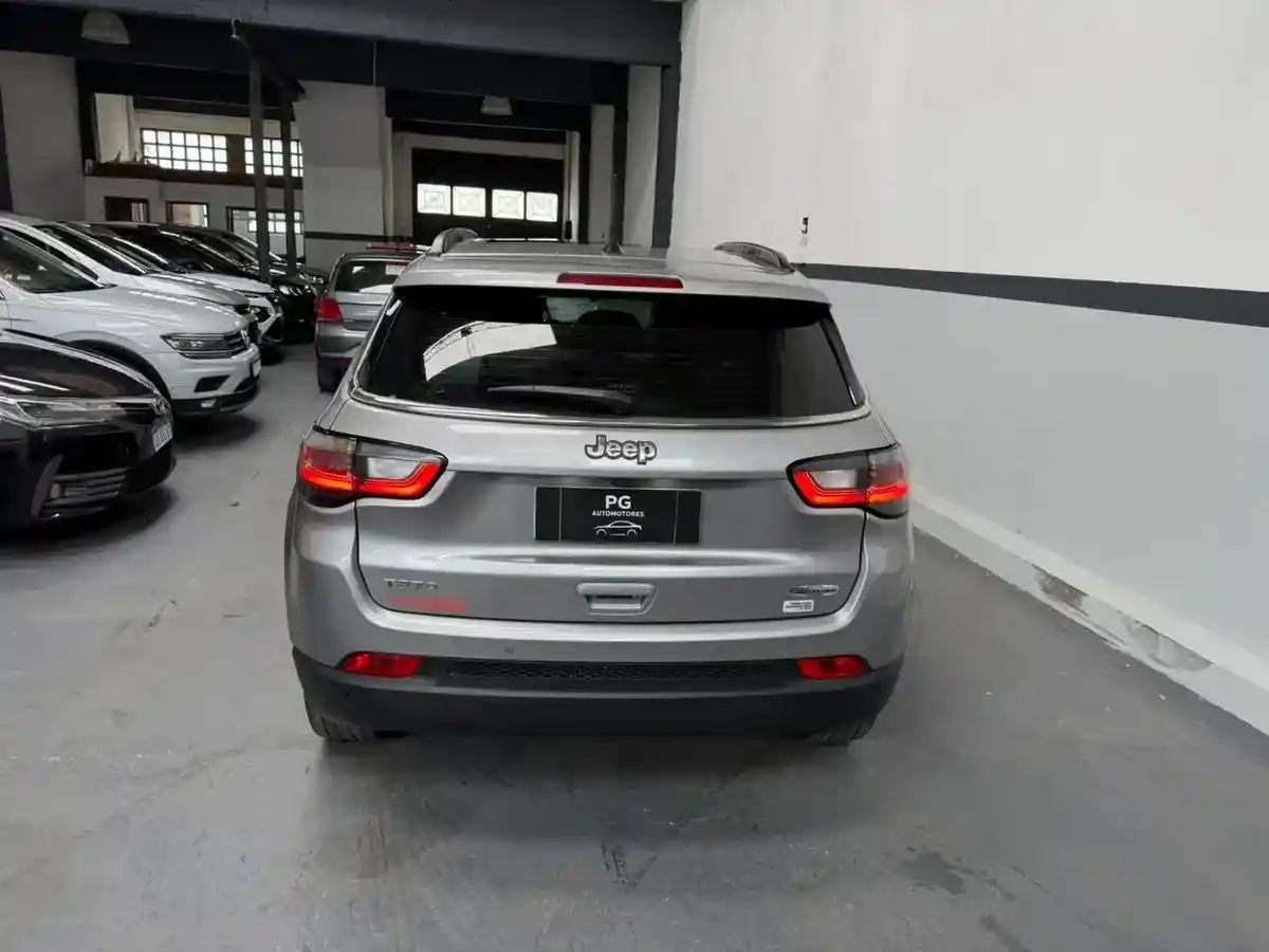 Jeep Compass 1.3 T270 Longitude Plus At6 2022 - foto 5