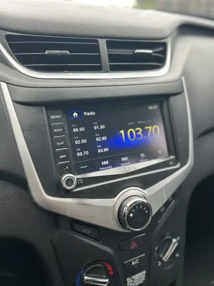 Chery Fulwin 1.5 Ii Hatchback 2015 - foto 3