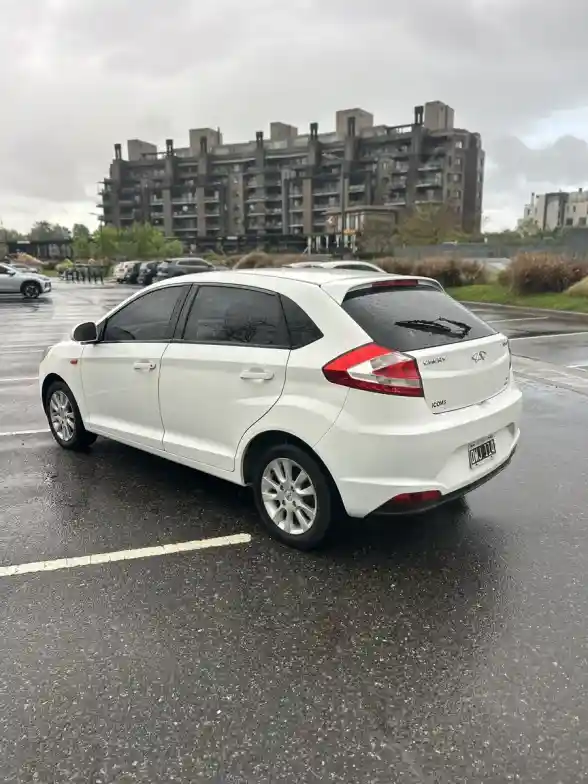Chery Fulwin 1.5 Ii Hatchback 2015 - foto 5