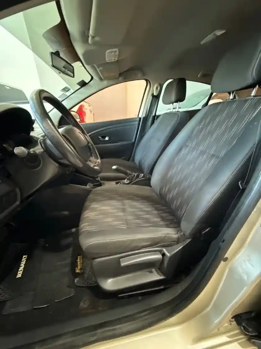 Renault Fluence Confort 2011 - foto 4