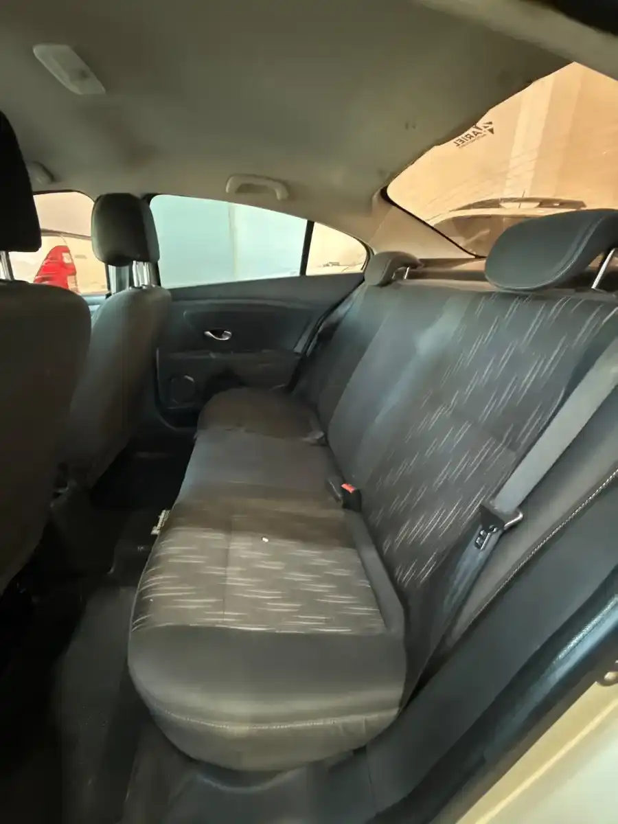 Renault Fluence Confort 2011 - foto 5