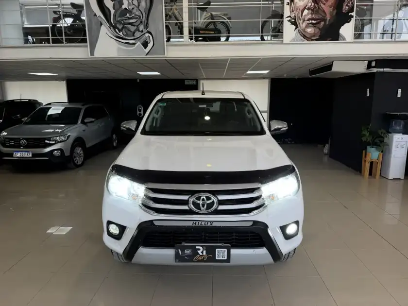 Toyota Hilux Pick-Up 2.8 Cd Srv 177Cv 4X4 At 2017 - foto 2