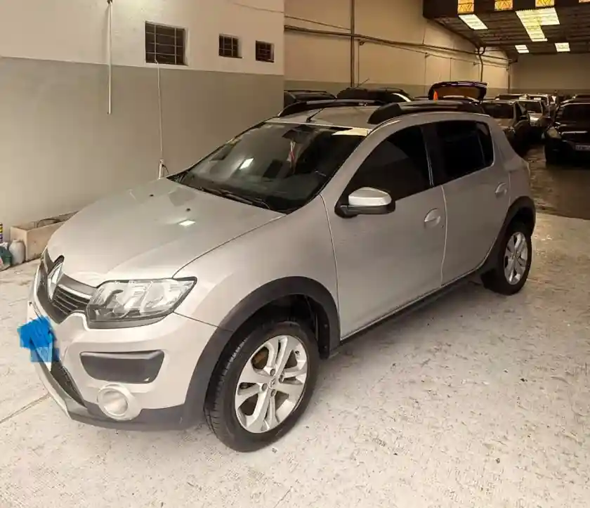 Renault Sandero Stepway 1.6 Dynamique 105Cv 2016 - foto 1