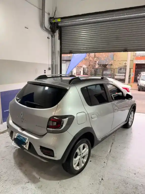 Renault Sandero Stepway 1.6 Dynamique 105Cv 2016 - foto 3