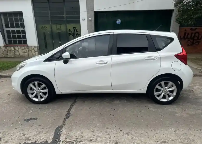 Nissan Note 1.6 Exclusive 110Cv Cvt 2017 - foto 4