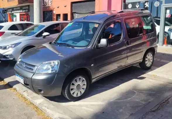 Citroën Berlingo Multispace 1.6 Xtr Hdi 92Cv 2018 - foto 1
