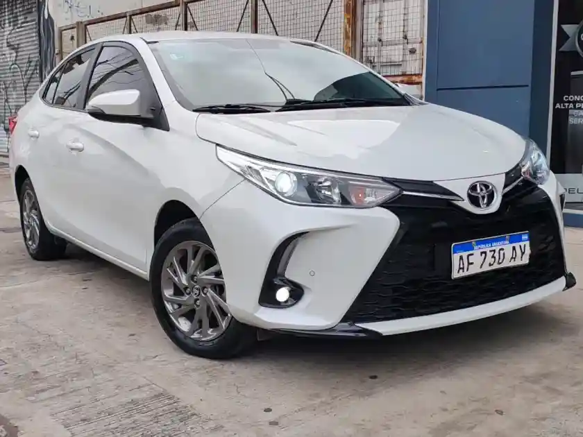 Toyota Yaris Xls 1.5 .S 2023 - foto 2