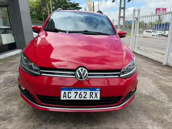 Volkswagen Suran 1.6 Highline Msi 110Cv 2018 - foto 2