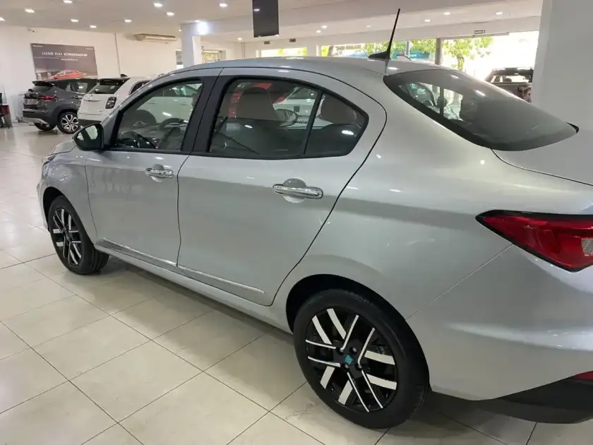 Fiat Cronos 1.3 Drive Mt Ag 2025 - foto 2