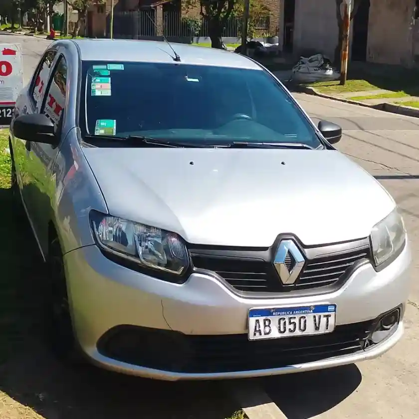 Renault Logan 1.6 Authentique Plus 85Cv 2018 - foto 2