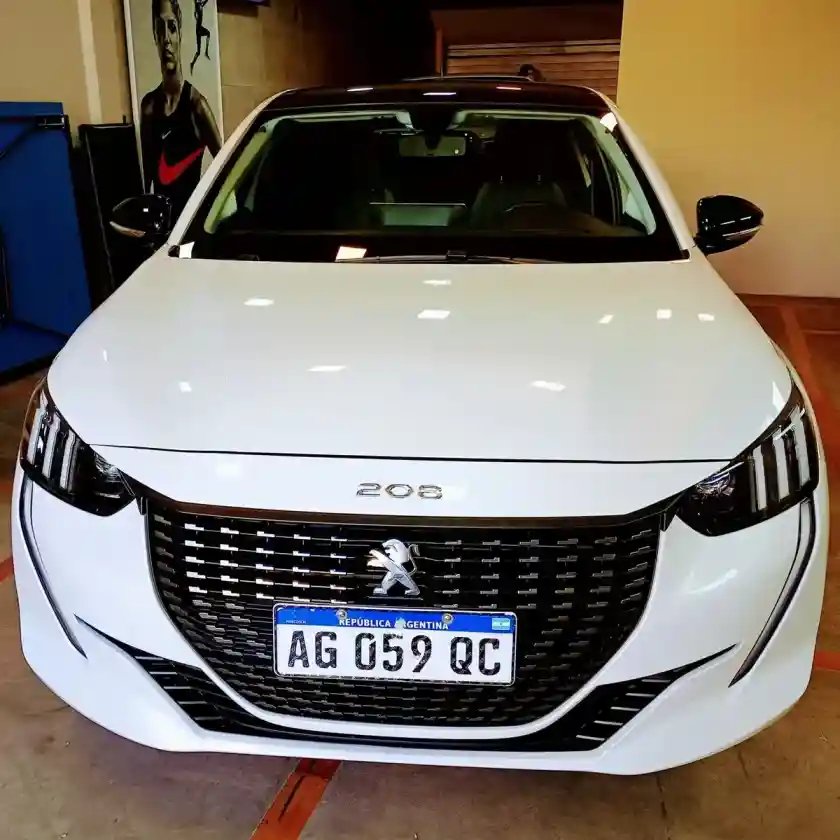 Peugeot 208 1.6 Style Tiptronic 2023 - foto 3