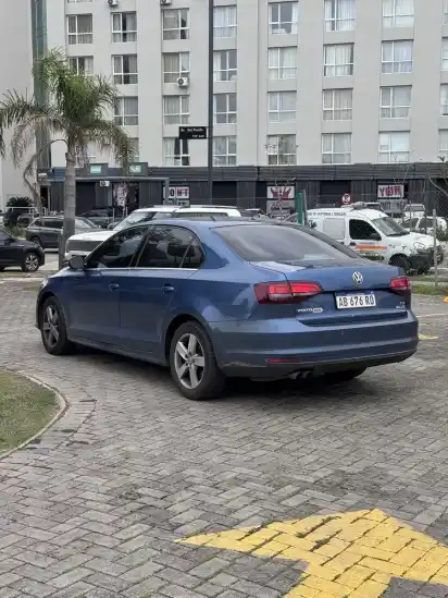 Volkswagen Vento 1.4 Highline 150Cv At 2017 - foto 5